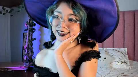 terumikitty online show from October 9, 9:09 pm