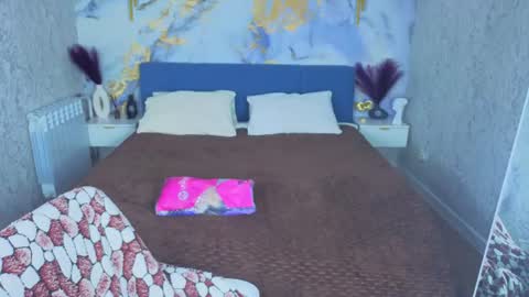 Tessa online show from June 15, 4:43 pm