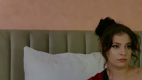 tessa_bloom online show from July 15, 6:01 pm