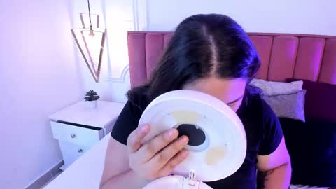 tessa_sinclaire online show from October 13, 7:38 pm