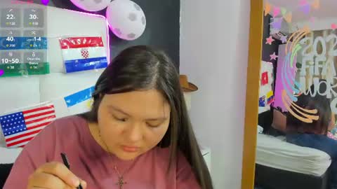 tessa_sinclaire online show from June 23, 8:04 pm