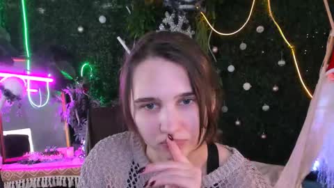 Tessa online show from December 17, 9:16 am