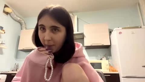 Tess online show from October 15, 8:20 pm