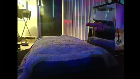 tetherbelle online show from May 2, 5:24 am