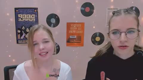 teya_starling online show from December 3, 10:38 am