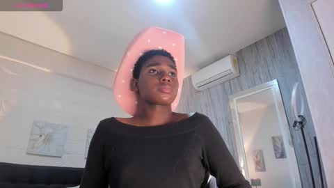 teylor_lovee online show from February 7, 10:35 pm