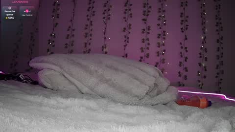 Lanna online show from February 1, 4:56 am