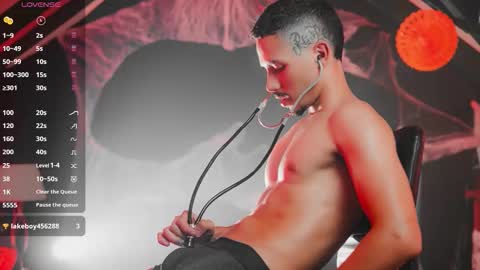 INSTAGRAM   Th1rss online show from November 28, 6:26 pm