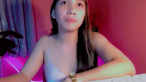 Thalia online show from November 7, 3:25 pm