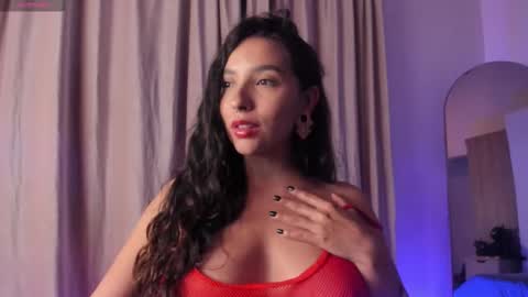 Thalia Rivera online show from December 3, 2:56 am