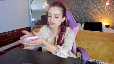 THALIRA ANGELS online show from August 4, 2:46 pm