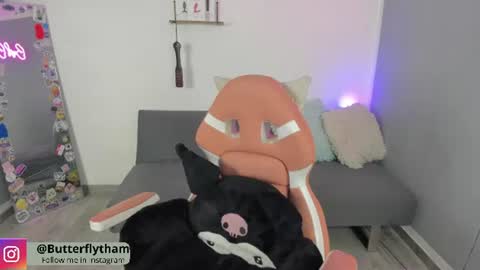 thamara_cooper_ online show from August 3, 10:38 pm