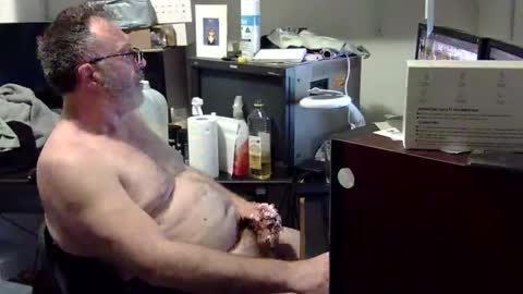 thang5545 online show from September 19, 2:05 am