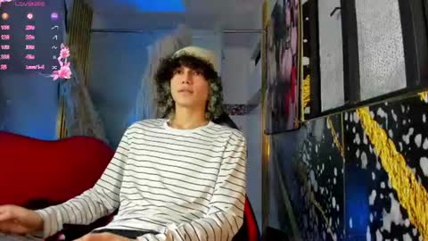 thanier_18 online show from July 27, 3:48 am