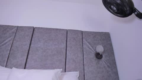 thara webstter online show from February 28, 12:09 pm