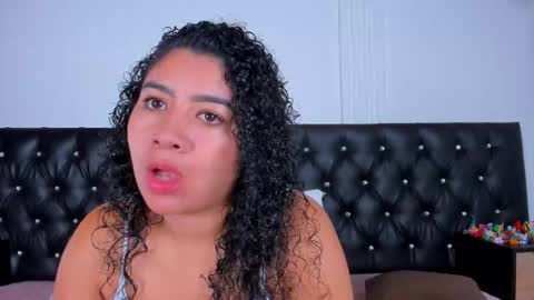 thara webstter online show from November 12, 12:40 pm