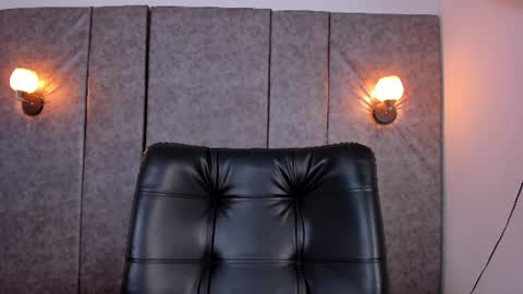 thara webstter online show from June 16, 11:47 am