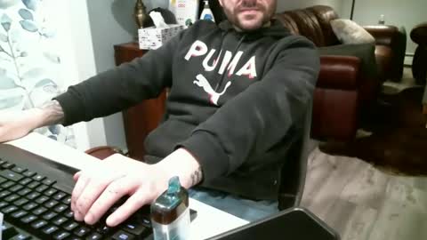 thatwhittyditty online show from April 7, 6:54 pm