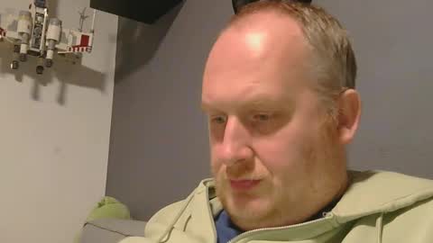 the007146368 online show from February 18, 9:03 pm