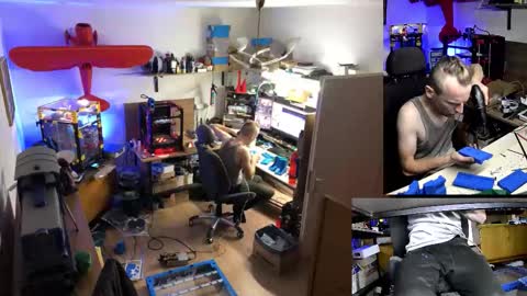 Michal online show from November 19, 6:28 pm