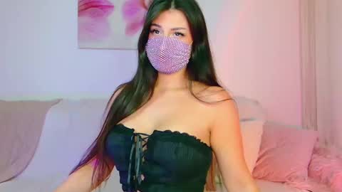 Snapshot of the__sabenna chatting on September 28, 4:49 pm Madina online show from September 28, 4:49 pm