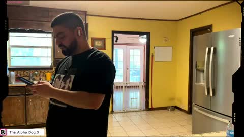 the_alpha_dog_xxx online show from April 29, 6:02 pm