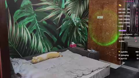 Vicky online show from February 28, 6:56 pm