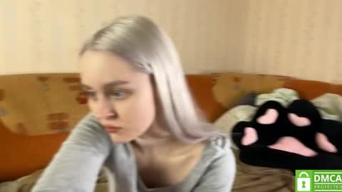 Alice online show from May 12, 4:27 pm