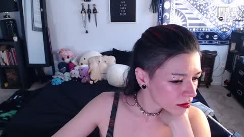 The Bitch Down the Block online show from March 13, 10:24 pm
