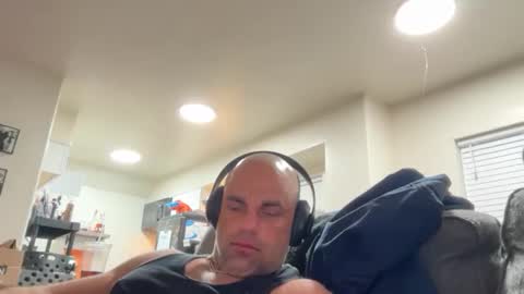 theBuzz777 online show from December 3, 12:20 am