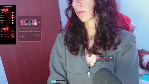 Snapshot of thecherry_paulette chatting on February 19, 4:34 am Paulette online show from February 19, 4:34 am