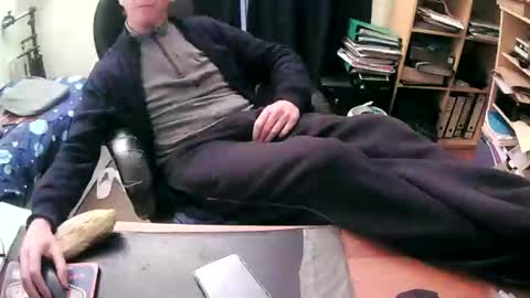 paul online show from November 23, 4:49 pm