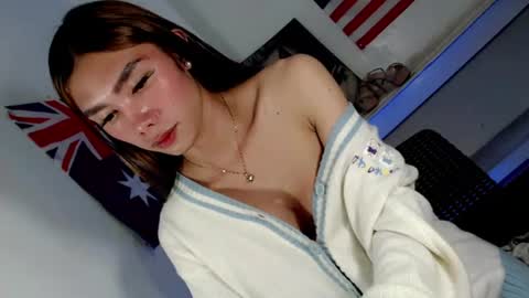 laisa online show from June 22, 6:15 pm