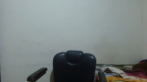thehousedog online show from July 23, 1:58 am