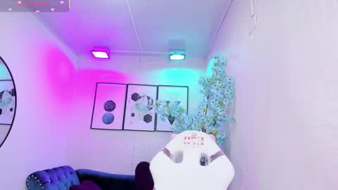 Theia  online show from March 12, 5:38 pm