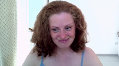 Ella online show from July 12, 8:17 am