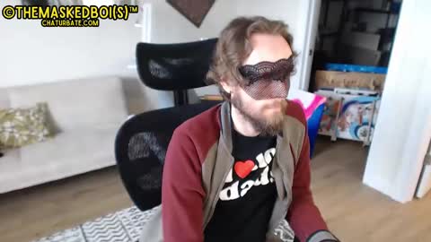 TheMaskedBois online show from March 6, 8:05 pm