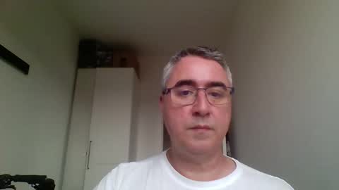 Themohican online show from April 29, 5:30 pm