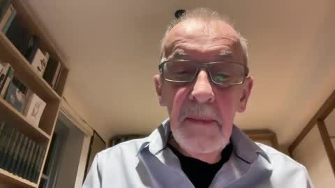 theowlandthe online show from January 31, 9:26 pm