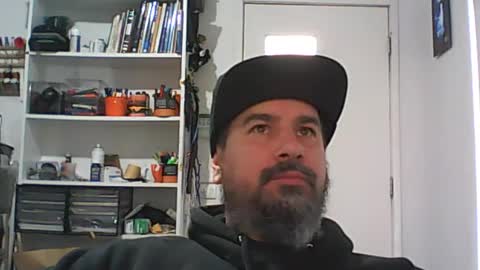 aussiebeard online show from June 12, 12:42 am