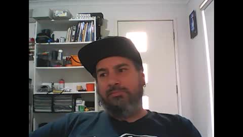 aussiebeard online show from March 3, 2:29 am