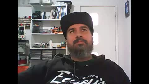 aussiebeard online show from May 25, 1:34 am