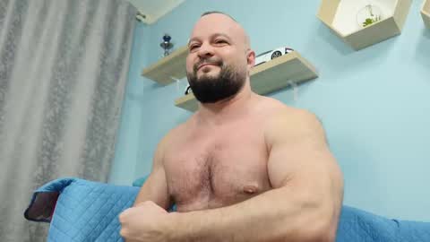 Chris online show from March 1, 6:13 am