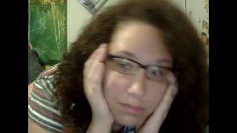 Amelia online show from April 28, 3:33 am