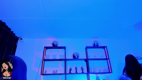 LAURA online show from March 12, 11:19 pm