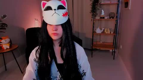 thepretty_kitty online show from November 13, 7:33 am