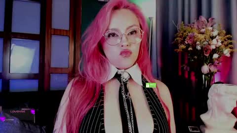 Rosie  online show from April 29, 2:49 am