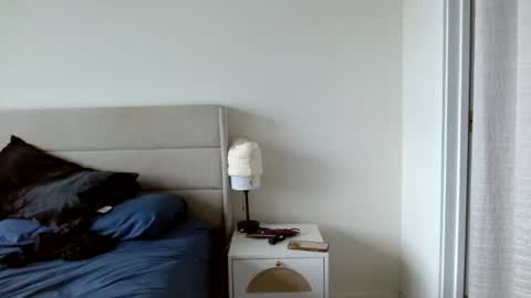 Yoshi online show from July 11, 2:42 pm