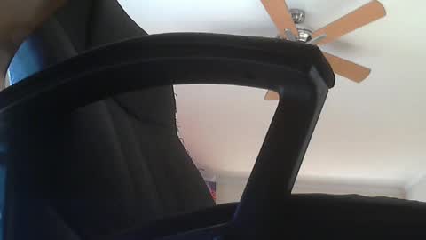 Neo online show from February 25, 9:15 pm