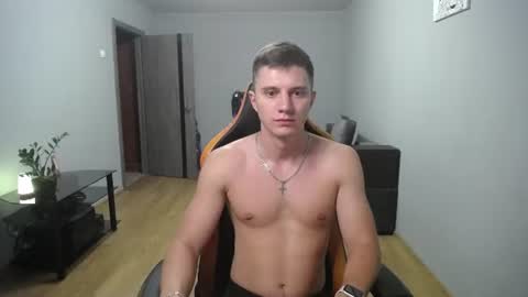 Nick   online show from July 28, 7:39 pm